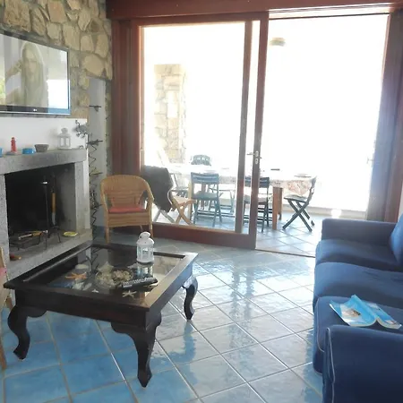 Giglio Rosso Apartman Campese
